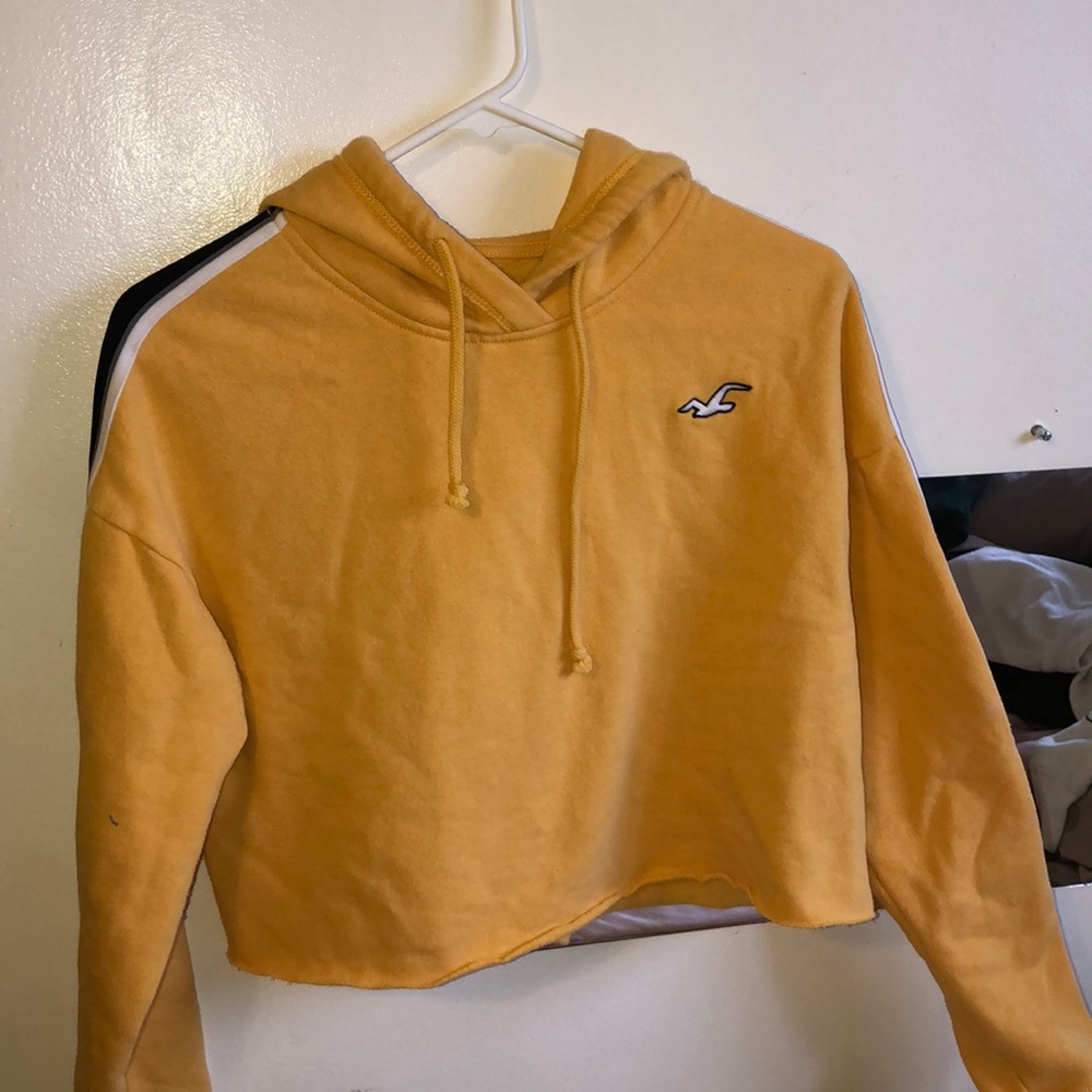 Yellow Hollister Cropped Hoodie